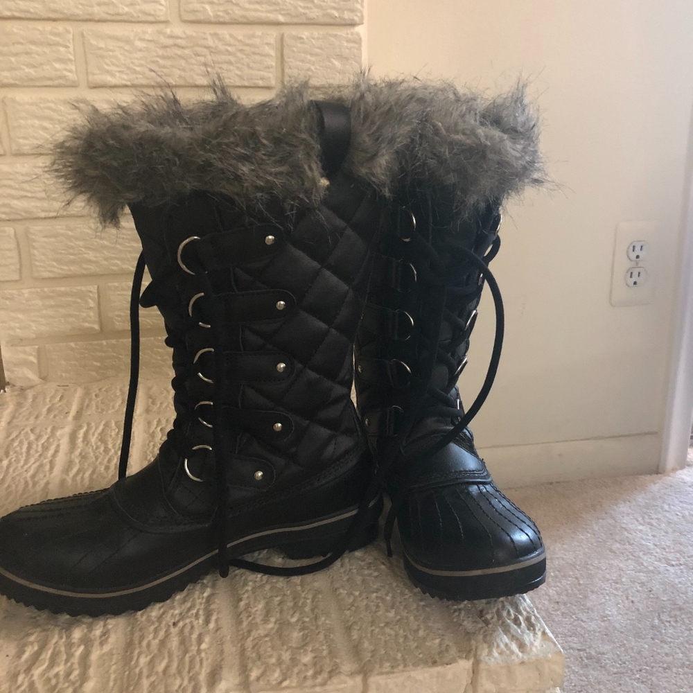 Sorel Tofino - Women's Boots